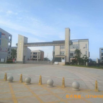 贛州寧都縣城關(guān)小學(xué)九章路校區(qū)運(yùn)動木地板鋪設(shè)